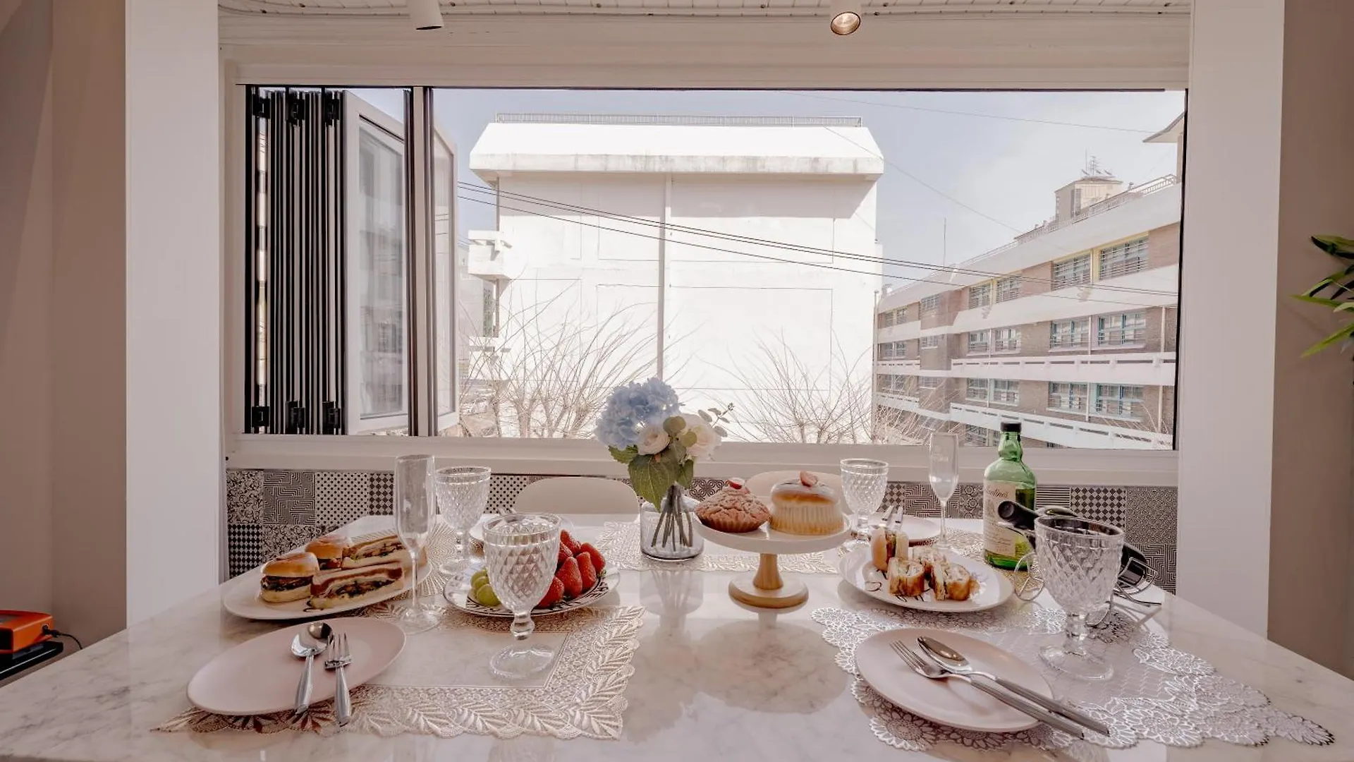 Seoul Traveler'S Hub, Maison De Luxe 302 At Gangnam