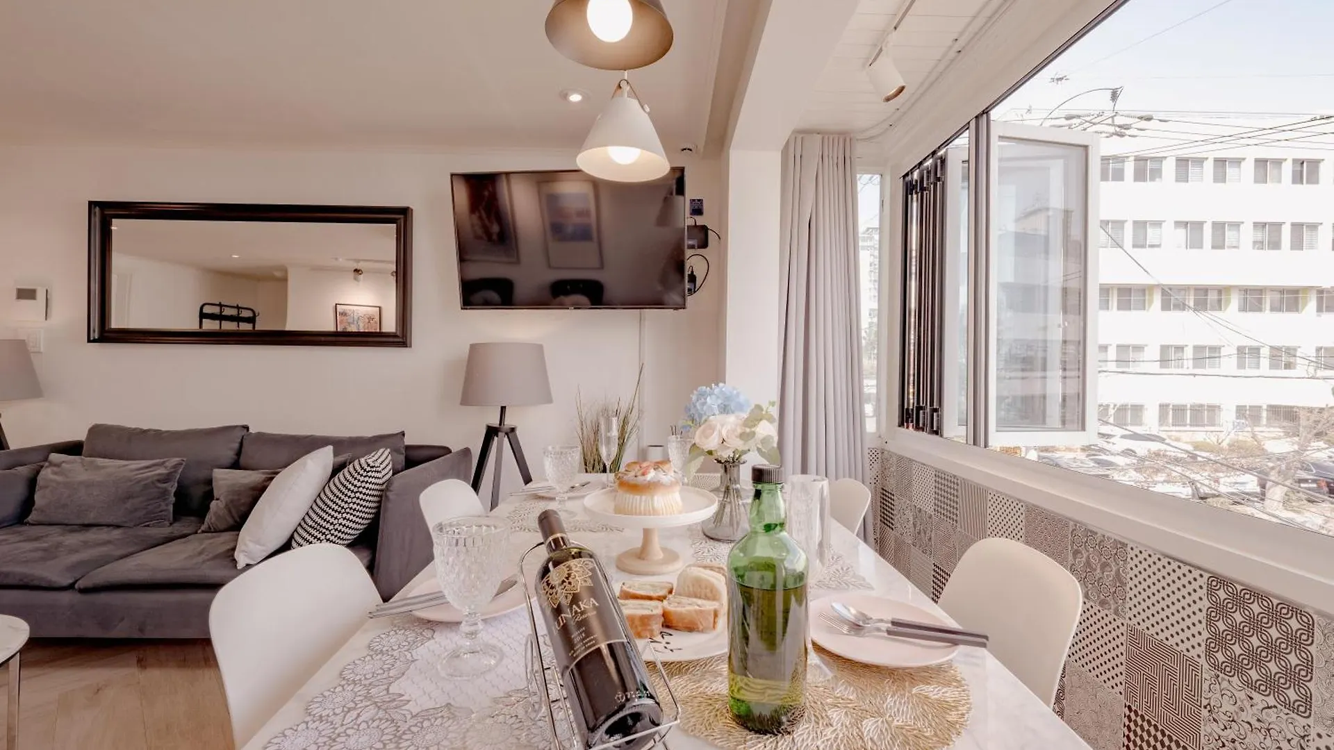 Seoul Traveler'S Hub, Maison De Luxe 302 At Gangnam 0*,